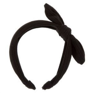 5/$25 Black crochet headband with ties